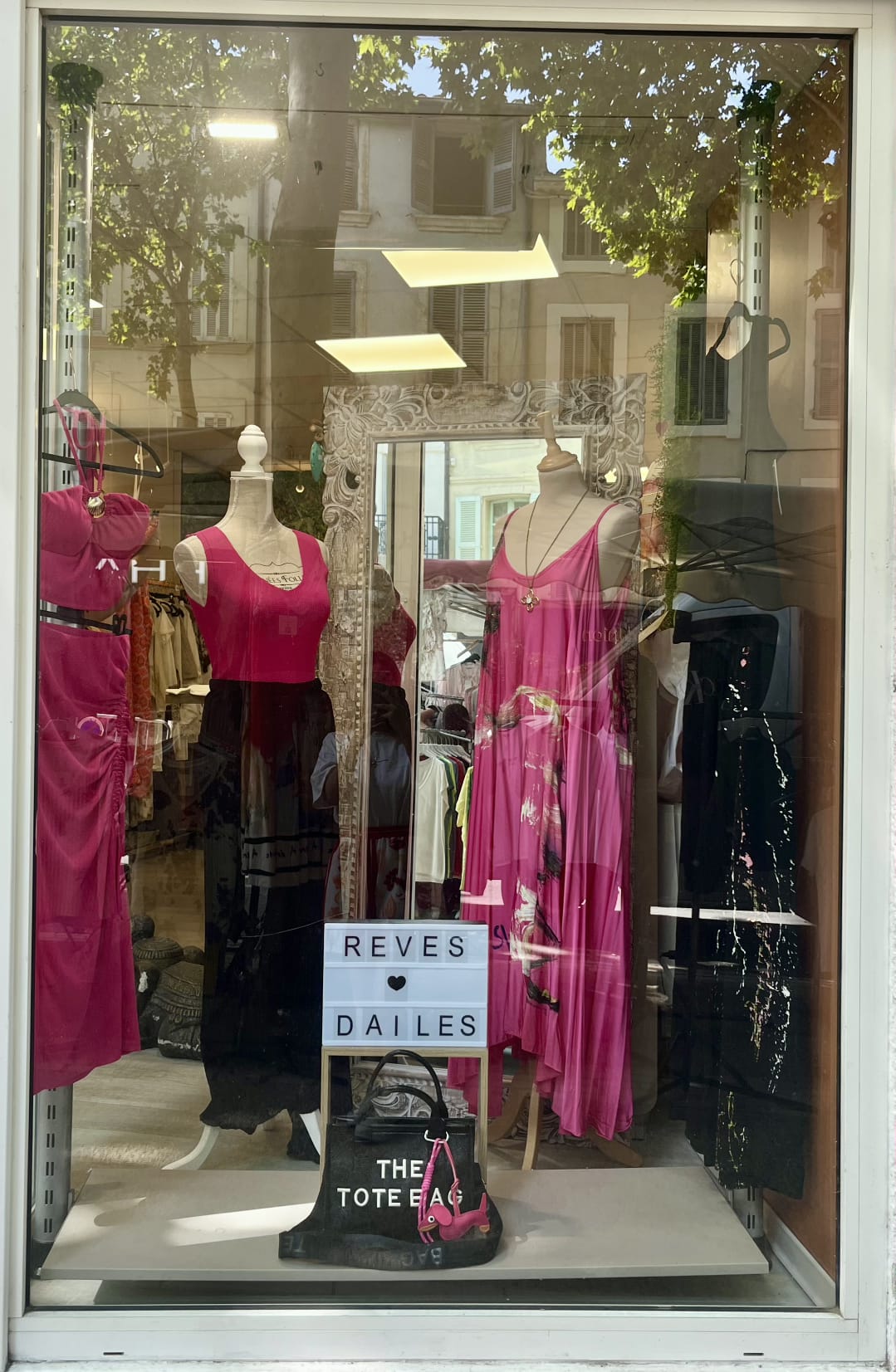 Vitrine - Collection Beige et Marine